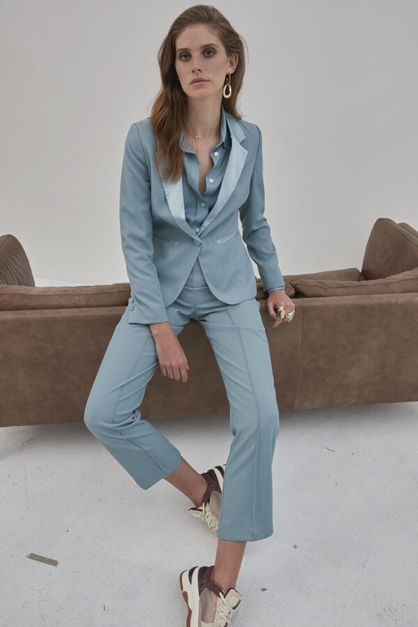 Γαλάζιο γυναικείο σακάκι Beatrix Soaked in Luxury