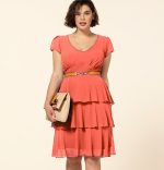 Κοντομάνικο φόρεμα με βολάν plus size Rinascimento