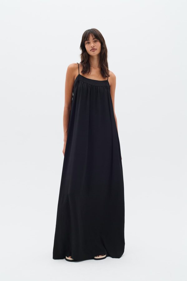 Μάξι ριχτό φόρεμα τιράντα Futo InWear
